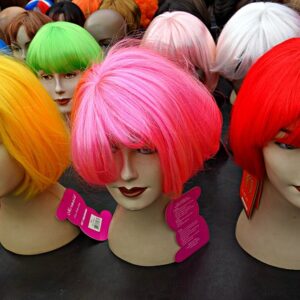 Wig colouring