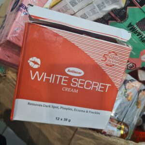 WHITE SECRET